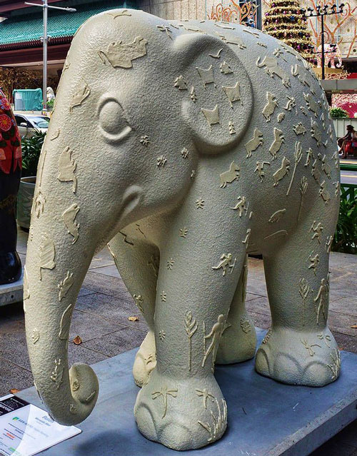 玻璃钢动物(wù)雕塑大象