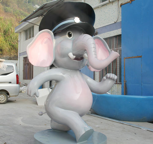 玻璃钢可(kě)爱大象雕塑