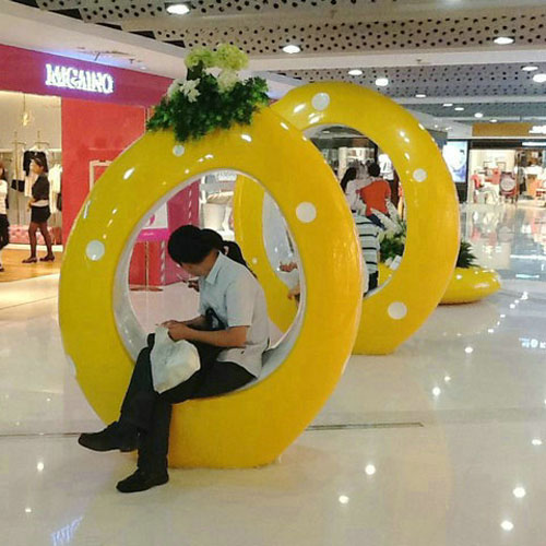 商(shāng)场创意玻璃钢休闲椅